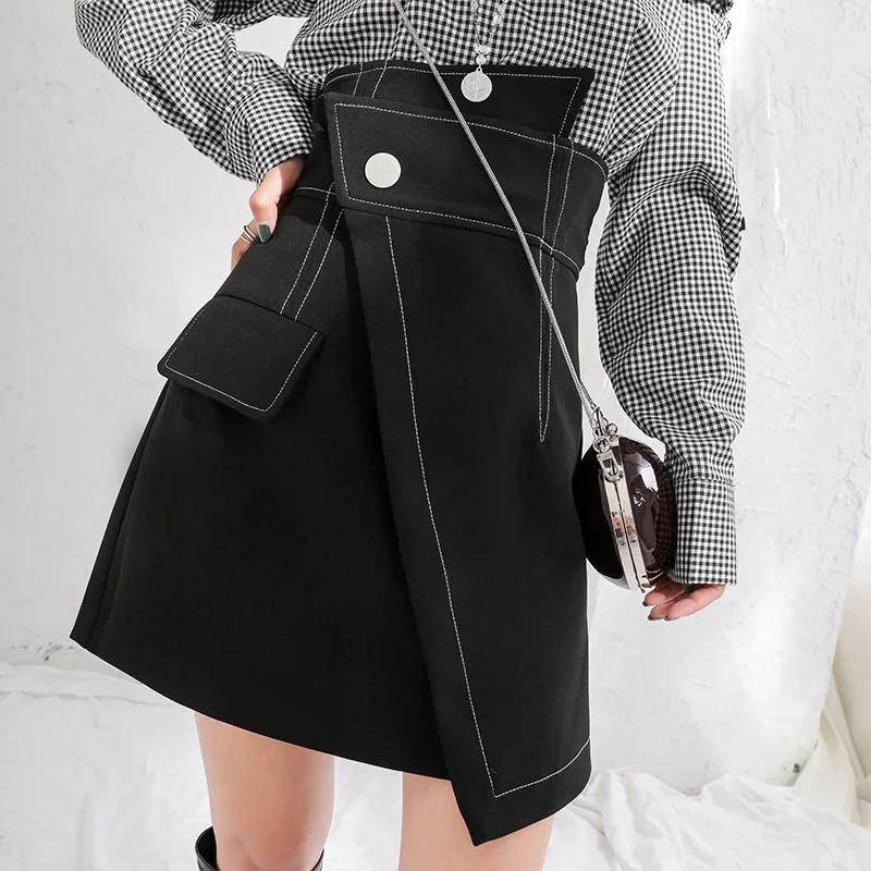 

LANMREM 2019 spring Fashion New Irregular High Waist Mini Skirt All-match Female's Fake Pockets Bottoms spring YF44801