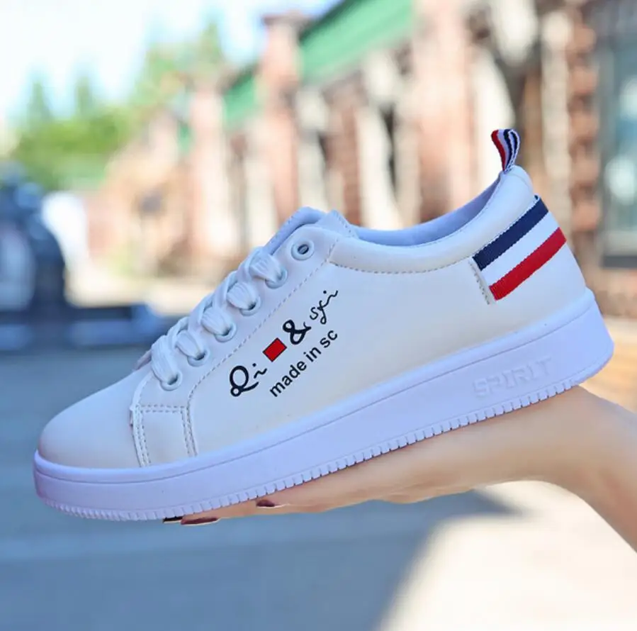 

Fashion 2018 Casual Shoes Woman love Comfortable Breathable Flats Outdoor shoes Female Platform Sneakers Women Chaussure Femme