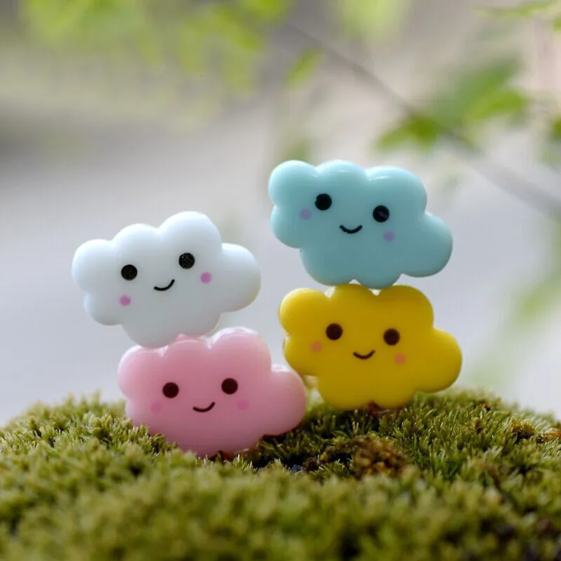 New 1Pcs Smiley cartoon cloud DIY Resin Fairy Garden Craft Decoration Miniature Micro Gnome Terrarium Gift F0226 New 1Pcs Smiley cartoon cloud DIY Resin Fairy Garden Craft Decoration Miniature Micro Gnome Terrarium Gift F0226
