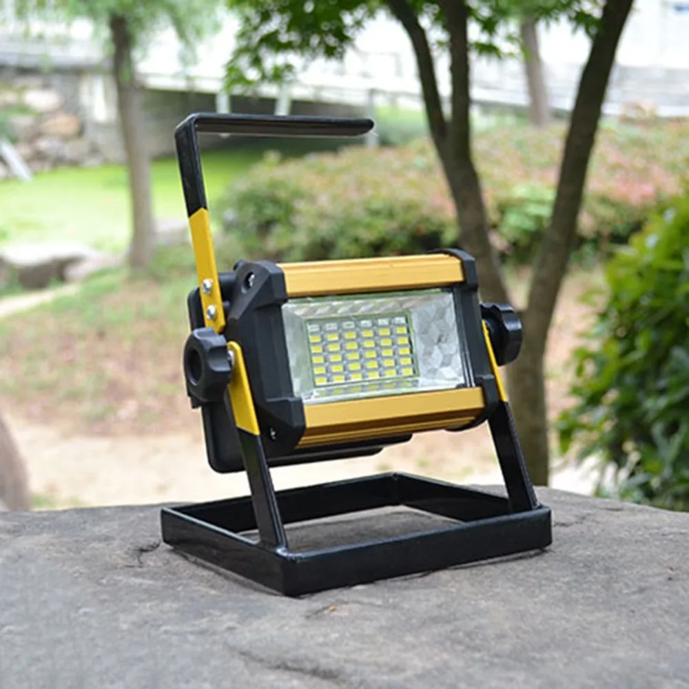 

Wide Angle Projection Lamp Light LED Searchlights Mobile Rechargeable Warning Light Waterproof Flood Light with Holder