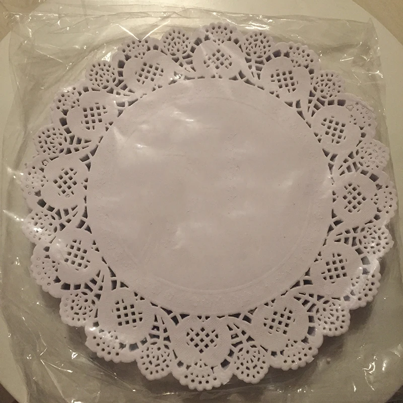 

9,5 дюймов, круглая Кружевная салфетка, бумажная белая кружевная смазка для торта, бумажная упаковка для свадебной вечеринки, Рождественское украшение стола, бумажные салфетки