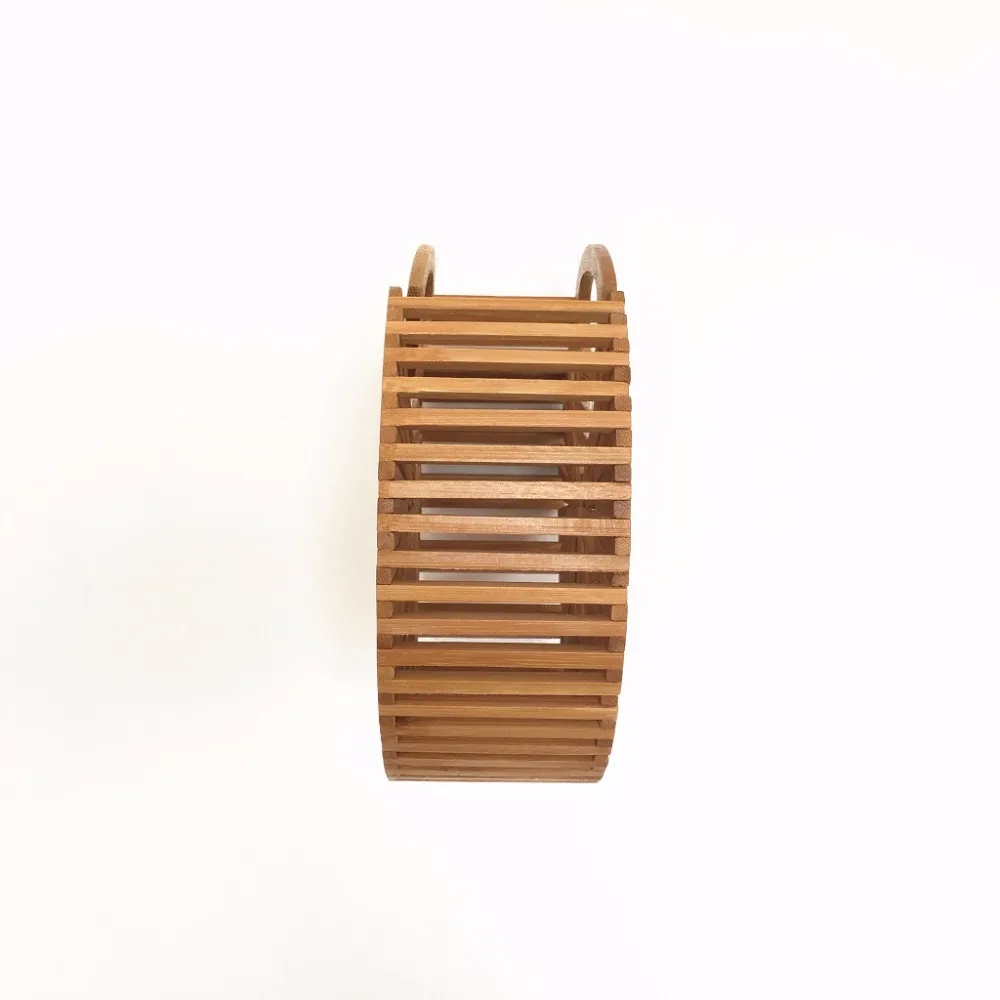 _20190504215658__