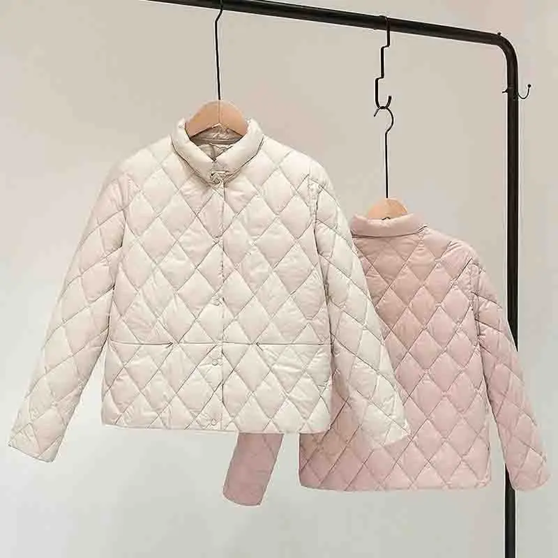 Женская парка на пуху Ультралегкая короткая осенняя куртка 90% белом утином