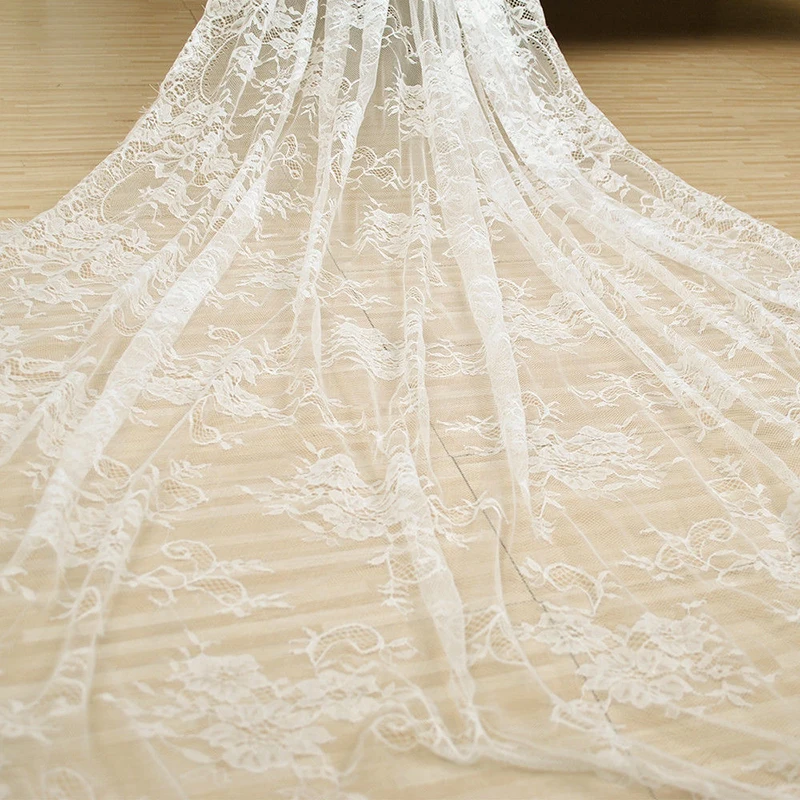 Vintage White Lace Table Cloth Wedding Party Decor Translucent Table Cover Embroidered Tablecloth for Home Decor 150*300cm