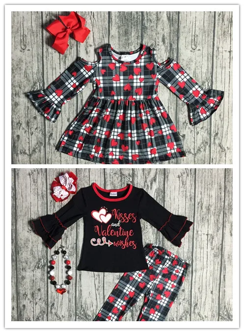 

2 designs girls kids wear Valentine day dress clothing girls plaid heart dress kisses and valentine wishes sets with accessories