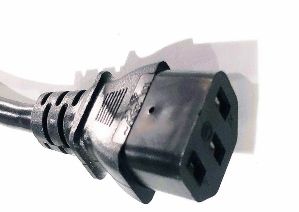 

T-type socket with grooved suffix computer pluga A30