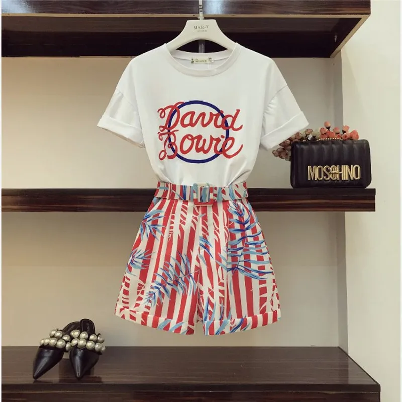 

2019 New Fashion Summer Women's Letter Printing T-shirt + High Waist Printed Wide Leg Shorts Two Piece Student Casual Shorts Set