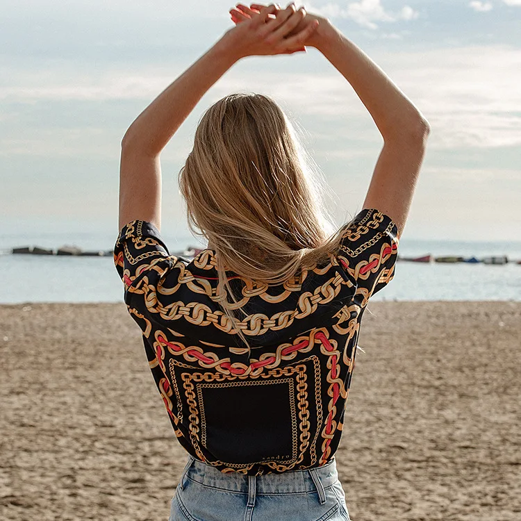 

2019 spring and summer notched collar short sleeve retro print women 100% silk shirts