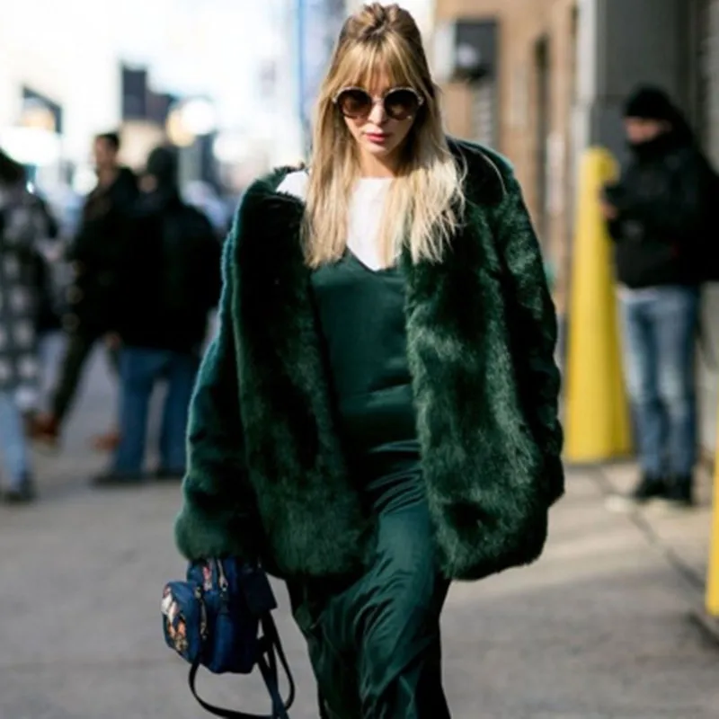 

Women Green Faux Fur Coats Winter Thick Streetwear Fur Coats And Jackets Female Brand Warm Fur Coats cwf0028-5