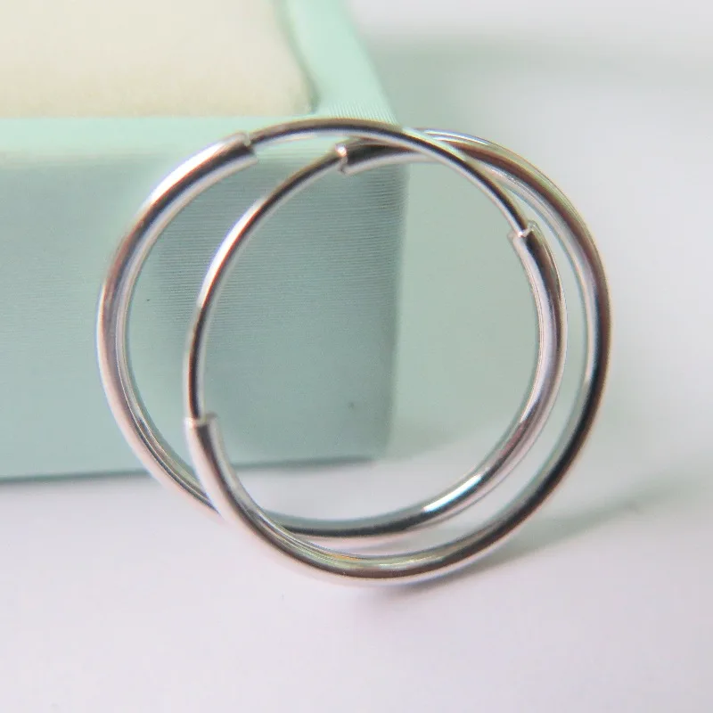 

New Solid Pure Au750 18K White Gold Women Smooth Circle Hoop Earrings 1.5-2g