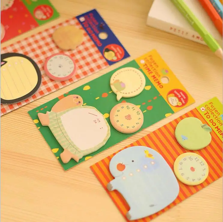 

4 Pieces Hot New Cartoon Memo stickers Sticky Notes Message Scratch pad cute clock animal posted schedule stationery