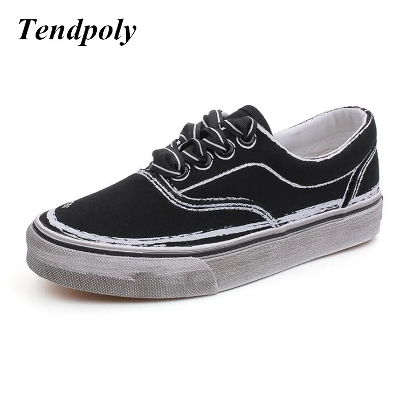 

Spring autumn new canvas trend fashion flat shoes wild casual comfortable light Korean version of the best selling women's shoe