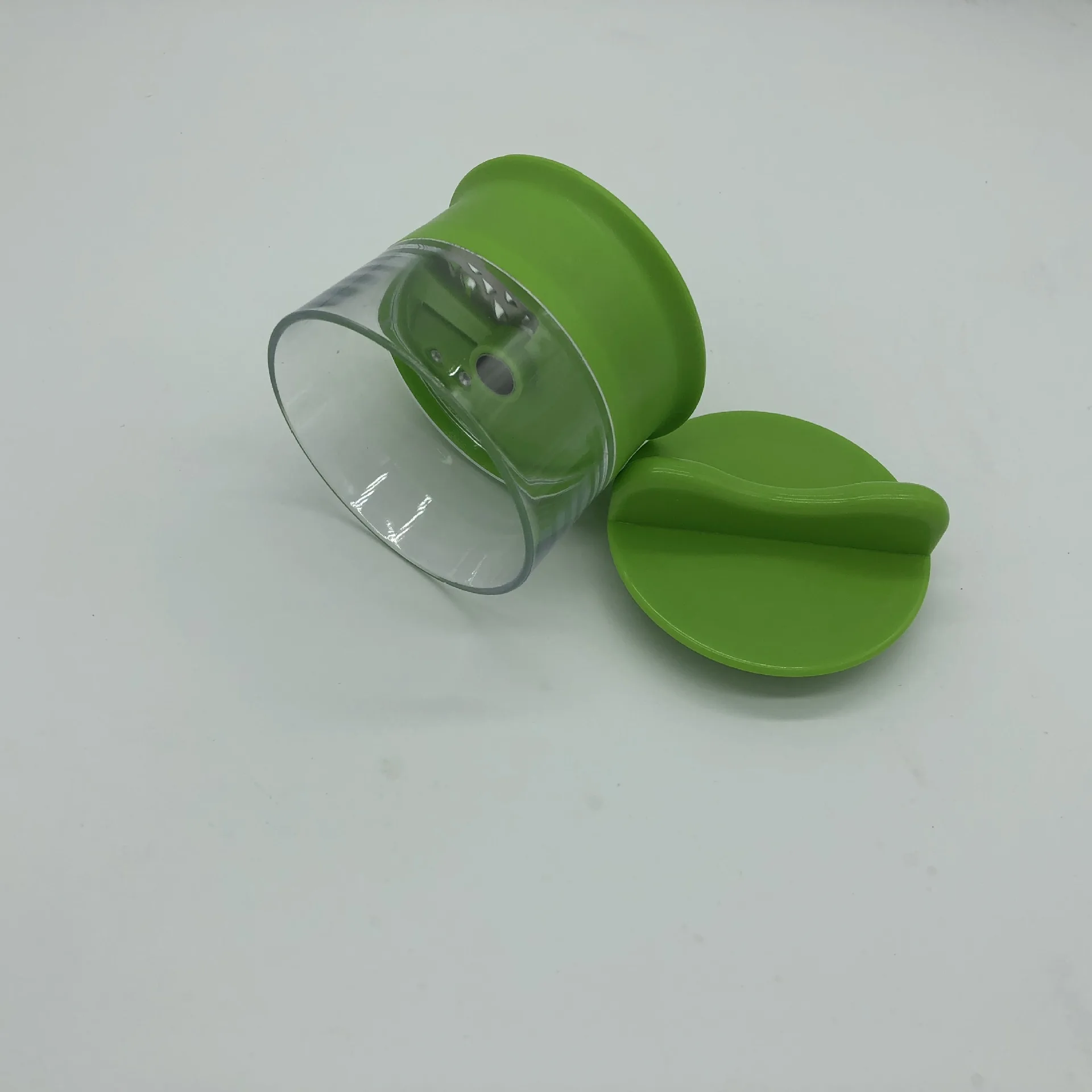 

Vegetable Fruit Carrot Cucumber Grater Spiral Blade Cutter Spiral Slicer Salad Tools Zucchini Noodle Spaghetti Maker