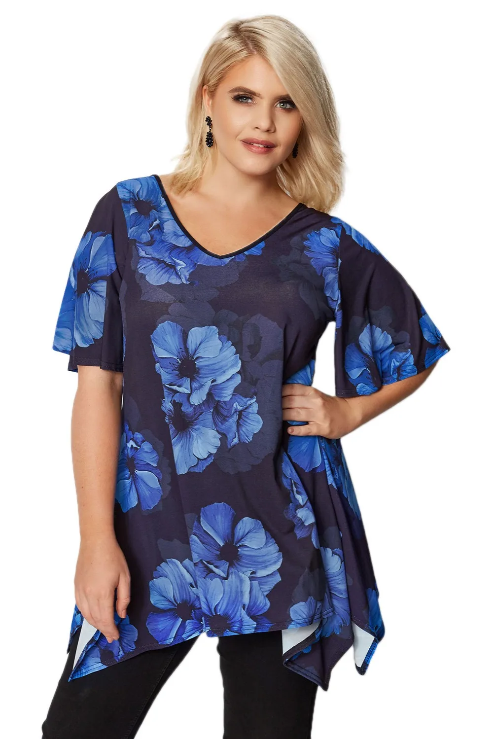 Black-Cobalt-Blue-Floral-Plus-Size-Top-LC251816-5-1