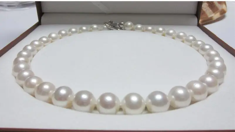 

Wholesale price new ^HUGE NICE 18"13MM NATURAL SOUTH SEA WHITE ROUUND PEARL NECKLACE AA good luster