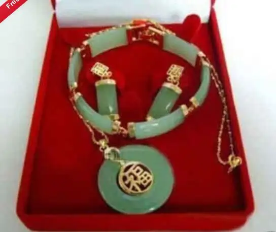 

Hot sale new Style >>>>>Noblest jewelry 18K GP green Jade Bracelet earring Necklace set
