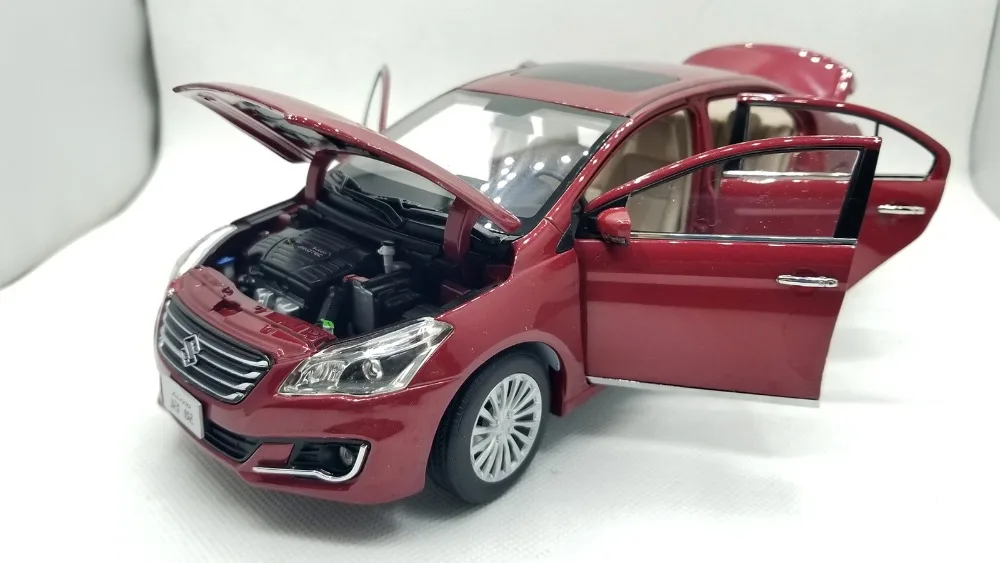 1:18 Модель литья под давлением для Suzuki Alivio Ciaz красный седан игрушечный автомобиль