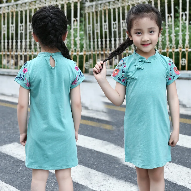 

Girls dress Embroidery Girls cheongsam Children Cute qipao Chinese chipao Mandarin gown for girl Short sleeve dress Kids clothes