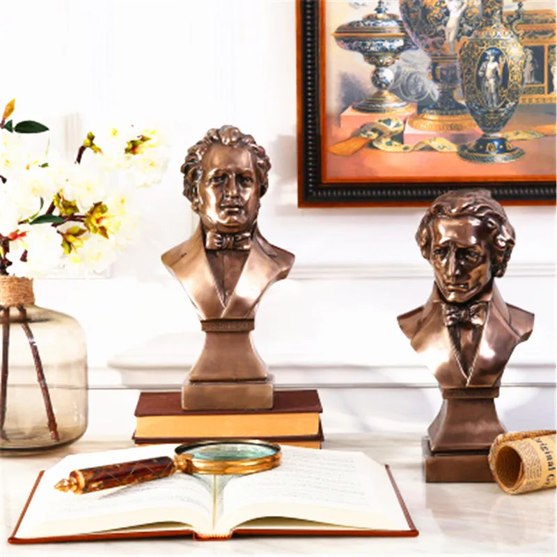 

Composer Franz Peter Schubert Pianist Fryderyk Franciszek Chopin BUST Colophony Crafts European-style Decoration G1011