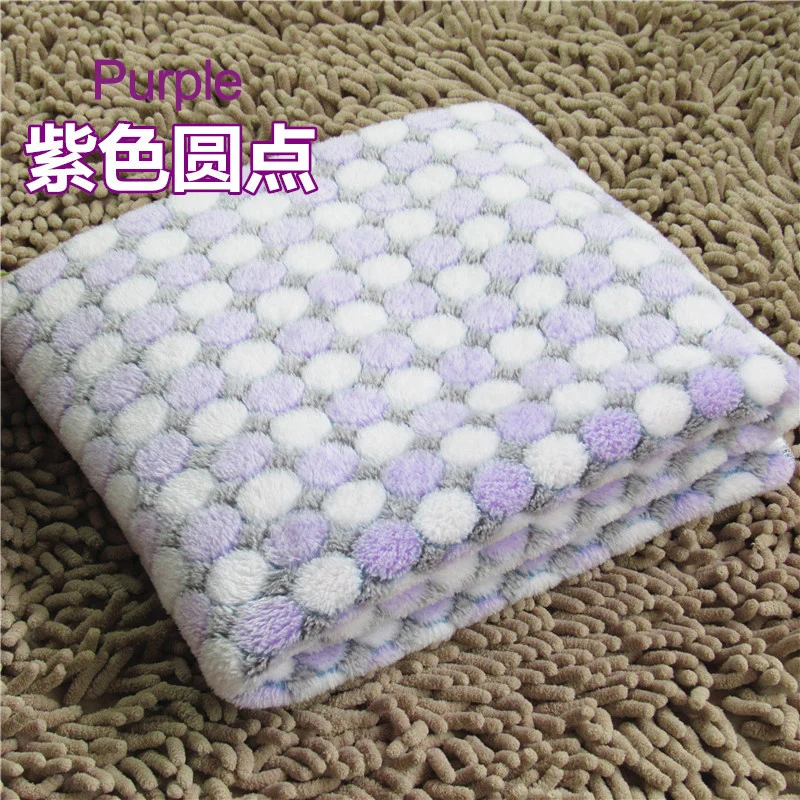 Мягкое фланелевое одеяло для собаки для питомца с принтом в горошек дышащий коврик для питомца кошки теплый зимний спальный чехол для питомца одеяло для домашних собак товары для кошек - Цвет: Purple