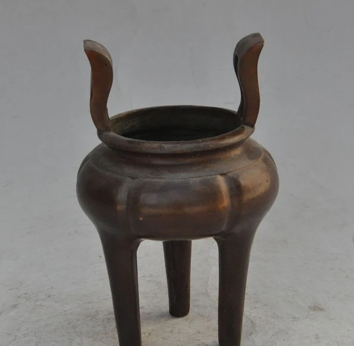 

7" marked old chinese fengshui bronze Tripod joss statue incense burner Censer