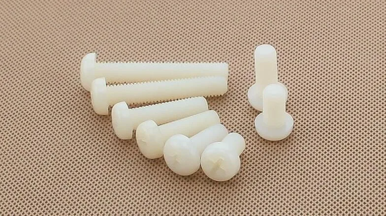 

100pcs M2.5*4/5/6/8/10/12/15/20mm white Nylon Plastic insulation Phillips Cross Recessed round pan Head Machine Screw