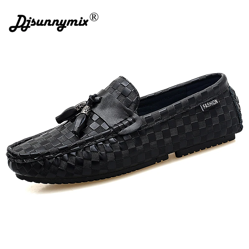 

DJSUNNYMIX Brand New Handmade Genuine Leather men Loafers Design Superstar Slip on Comfort Peas Shoes Men Flats big size 38-47