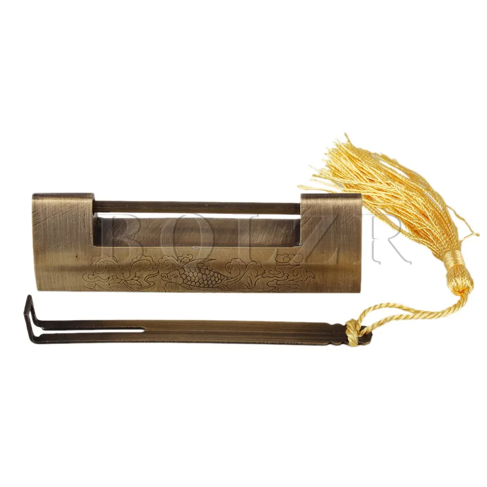 

BQLZR Spacing 6cm Chinese Auspicious Fish Old Style Padlock Traditional Lock and Key
