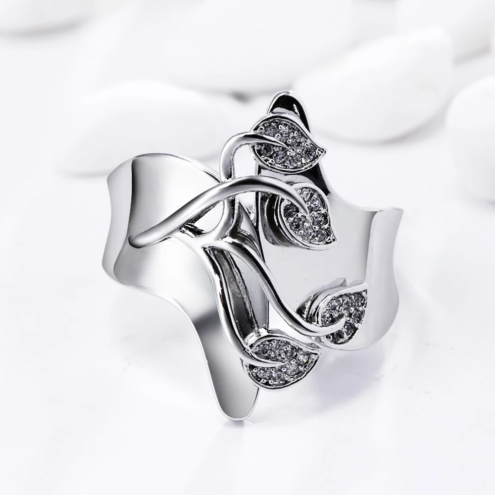 Romantic leafs design jewelry Unique Finger ring Clear Crystal Zirconia anillos Trendy Birthday Gift fashion Rings for women