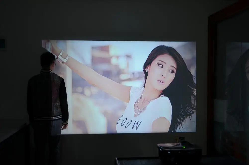 simplebeamer_GP70_mini_led_lcd_micro_projector  image (7)