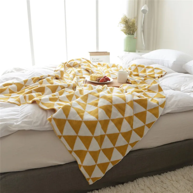 2017-New-arrival-100-cotton-handmade-high-quality-soft-sofa-bed-knitted-blanket-for-summer-yellow (1)