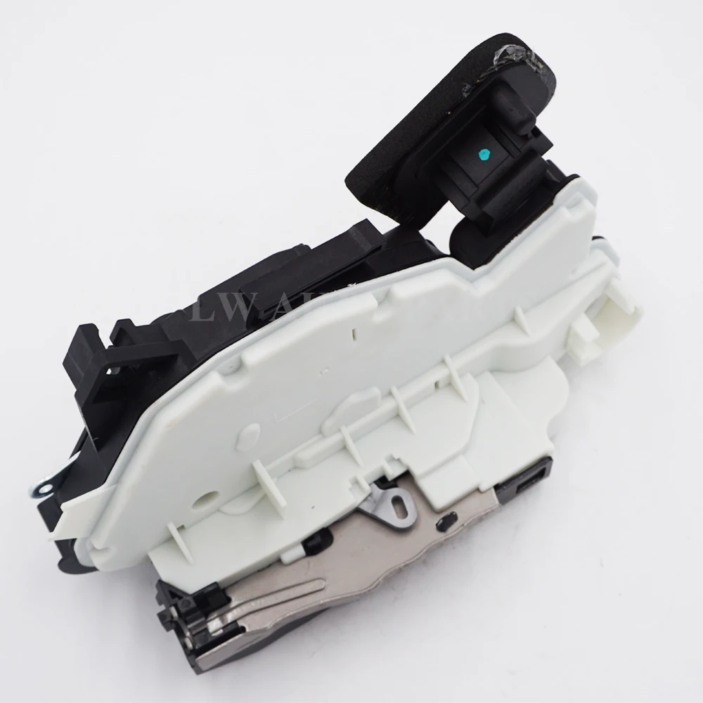Фото Фонарь передний левый для VW Golf MK6 MK7 Passat B7 Polo Skoda Yeti 5K1837015C 6RD837015A №3