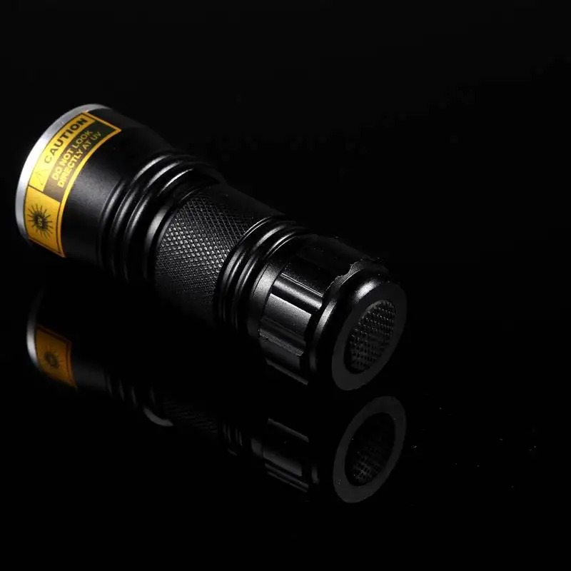 Ультрафиолетовый светильник ALONEFIRE 21 светодиод 395nm для кошек и собак мочи