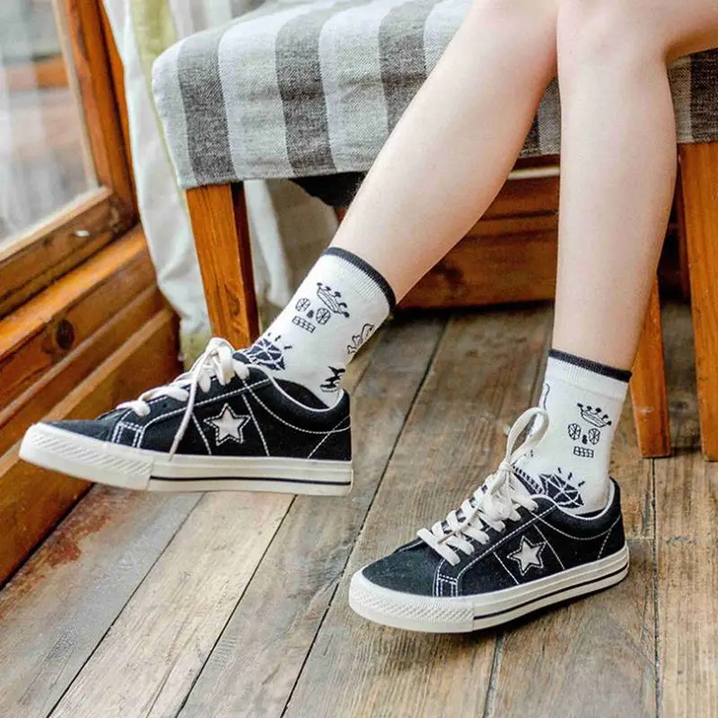 

Fashion Funny Harajuku Women Cotton Socks Kawaii Cartoon brick stone crown doodle trend Cartoon socks ladies Art Sox Sokken sale