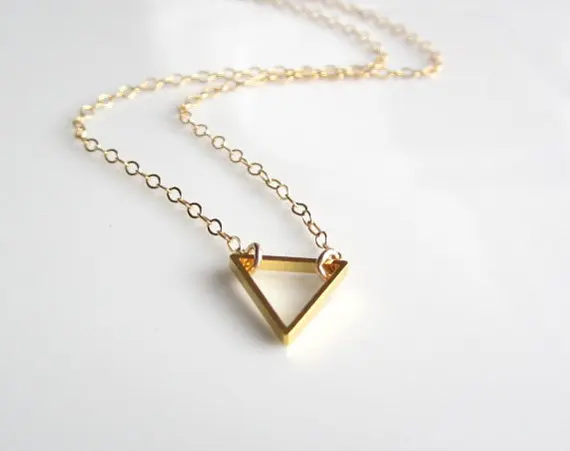 N135 Tiny Open Triangle Necklaces Chevron Triangle Outline Necklace Simple Geometric V Necklace for Women