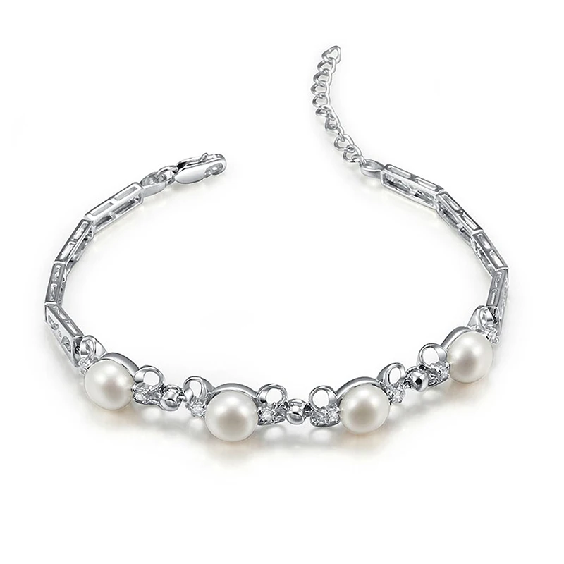 Sterling Silver  Fshion  Bracelets with High Luster almost no blemished Freshwater Pearl and Shining Cz