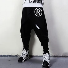 Горячая новинка мужская одежда модные штаны в стиле хип-хоп свободные брюки-кюлоты из ложных двух штанов низкие брюки-шаровары костюмы певицы