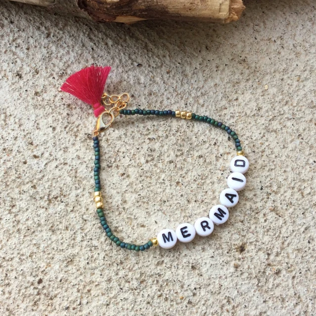 bracelet perle lettre