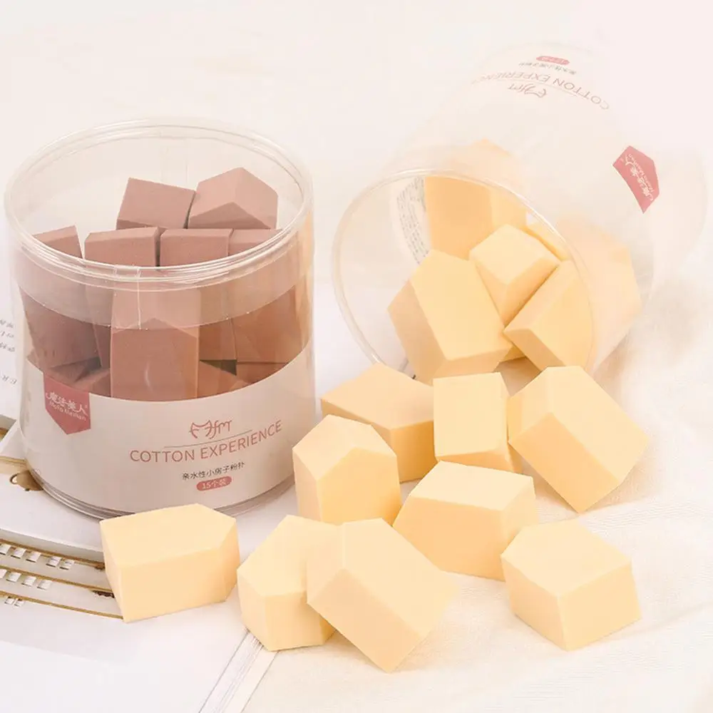 

15pcsMini Makeup Sponge Small House Shape Makeup Puff Soft Foundation Puff Concealer Innocent Mix Cosmetic Makeup Sponge
