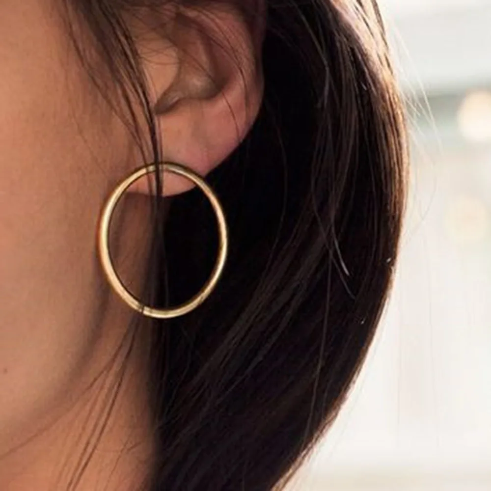 

2017 Simple Korean Fashion Aros Big Round Circle Hoop Earrings for Women Geometric Ear Hoops Earing Brincos Jewelry Gift XR159
