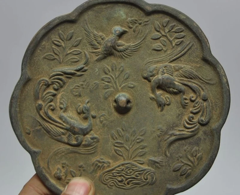 

old chinese Antique palace Collect carved phoenix bird statue pure Bronze Mirror