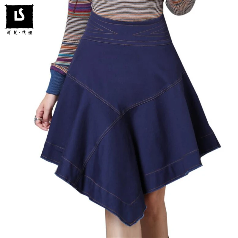 dark blue skirt and top