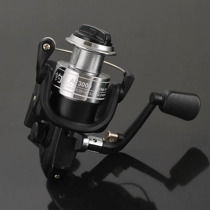 

EF1000-7000 12BB 5.2:1 Metal Spinning Fishing Reel Fly Wheel For Fresh/Salt Water Sea Fishing Spinning Reel Carp Fishing