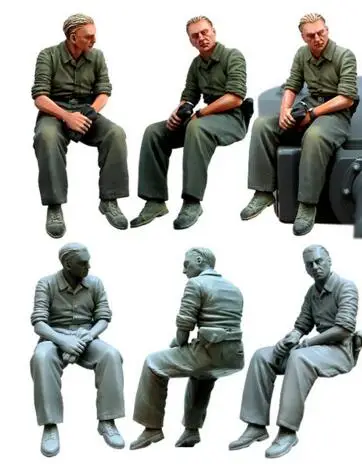 

1/35 Resin Figure WW2 German Tank Crewmen Style III 1pc Model Kits