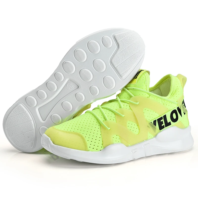 Running shoes women sneakers Lightweight Female Outdoor Athletic Lovers walking sport tennis Trainers shoes size35-40