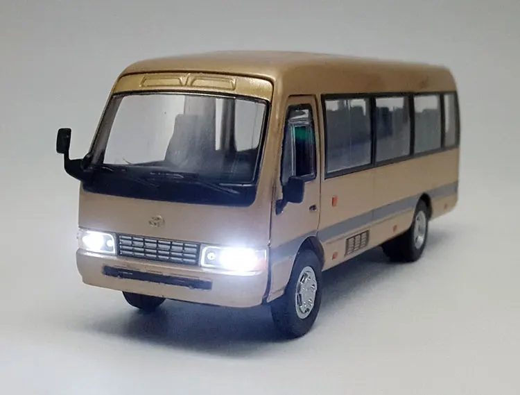 1:32 Масштаб литая под давлением металлическая модель автомобиля для TOYOTA Coaster Government affairs автобус Коллекция Модель автомобиля звук и светильник игрушки автомобиль