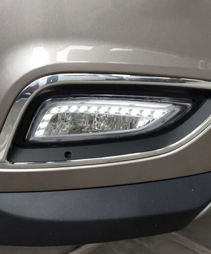 Дневные ходовые огсветильник для Hyundai IX35 2013-14 с противотуманной фарой