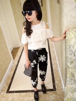 

Summer 2018 Kids Fashion Girls Clothing Sets 2 pcs White Lace Blouse Top & Black Flowers Pants Set for Teenage Girls Clothes Set
