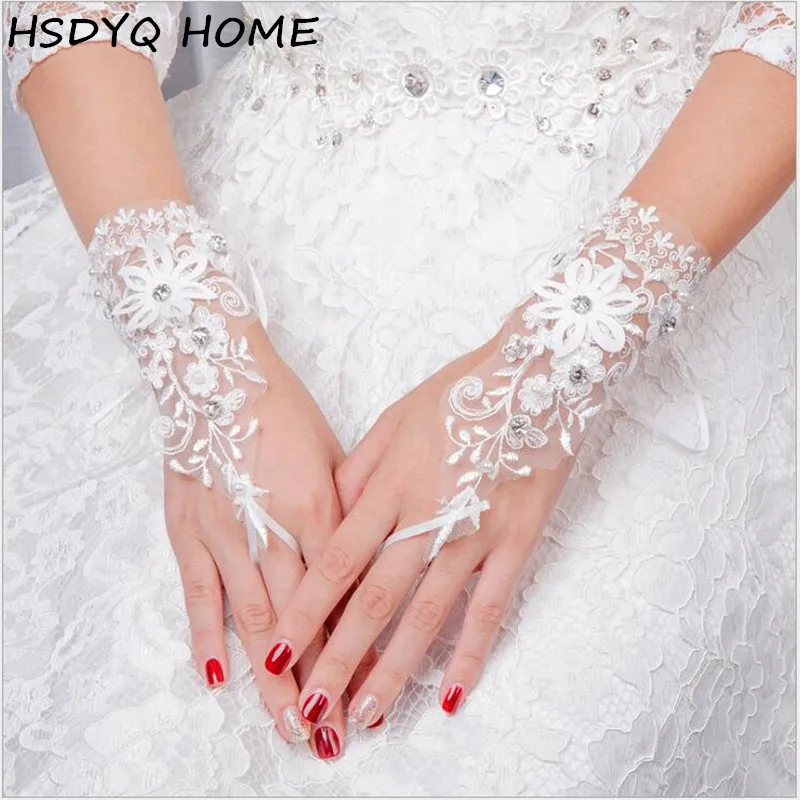 Дешевые белые перчатки, элегантные, без пальцев, короткие, со стразами, свадебные перчатки для невесты,, горячая распродажа