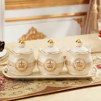 

Seasoning pot 3pcs/set with tray ceramic Seasoning bottles Spice Salt Sugar jar for spices Table condiments Kitchen products